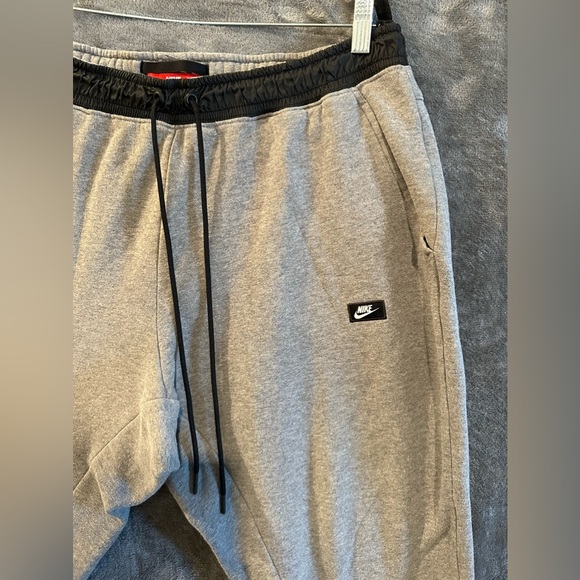 Men's Nike Sportswear Modern Tapered Fleece Sweatpants Size XXL Grey‎ - Picture 2 of 8